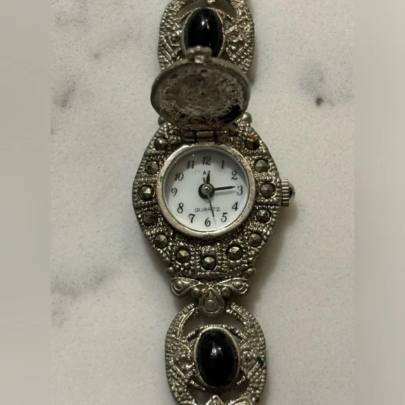 Accessories | Vintage Black And Silver Art Deco Style  display picture 1